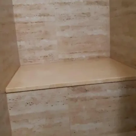 Studio Bella *
